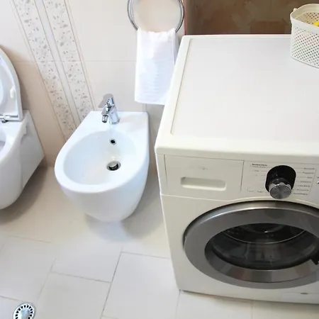 Cozy דירה טיראנה