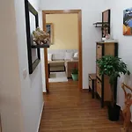Cozy Apartamento Tirana